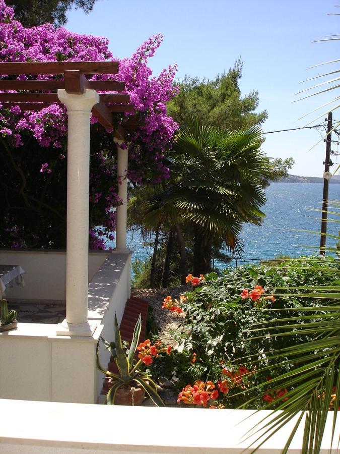 Apartments By The Sea Trogir - 11895 Экстерьер фото
