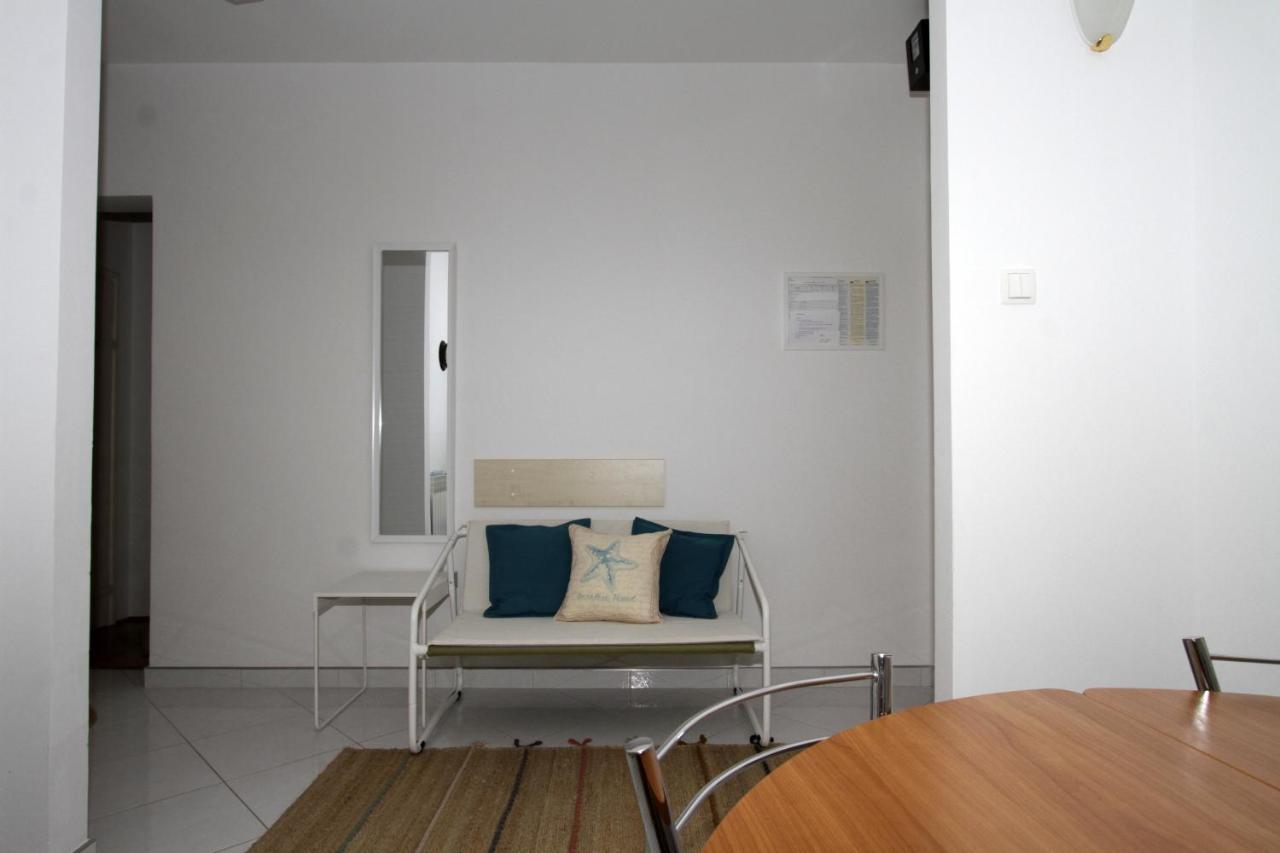 Apartments By The Sea Trogir - 11895 Экстерьер фото